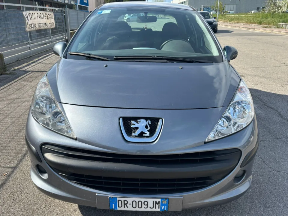 Peugeot 207 Benzina